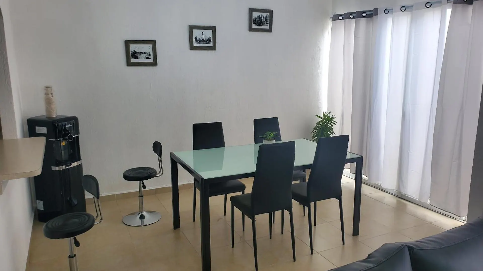 Play H Apartment Cancun