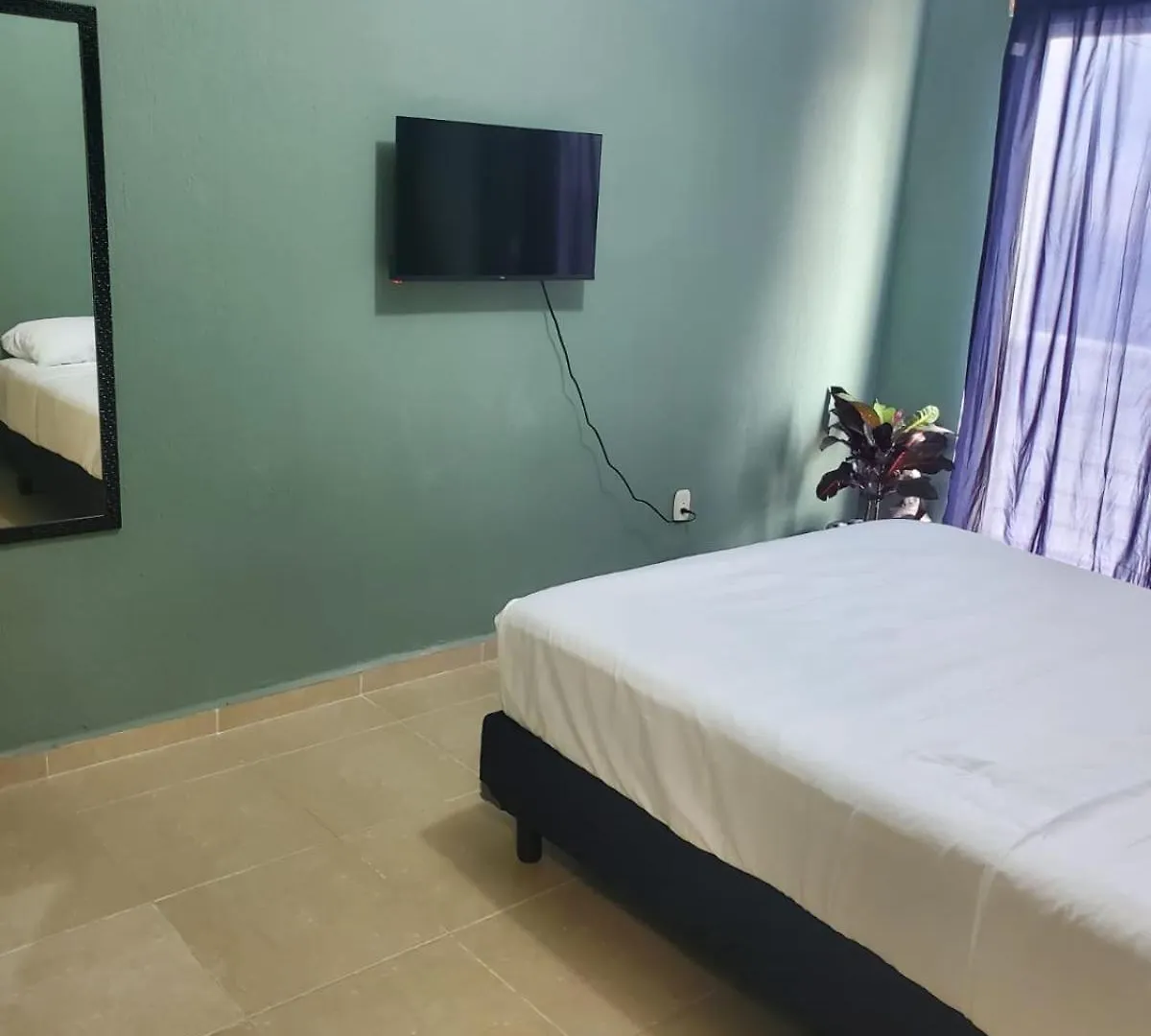 Play H Apartment Cancun